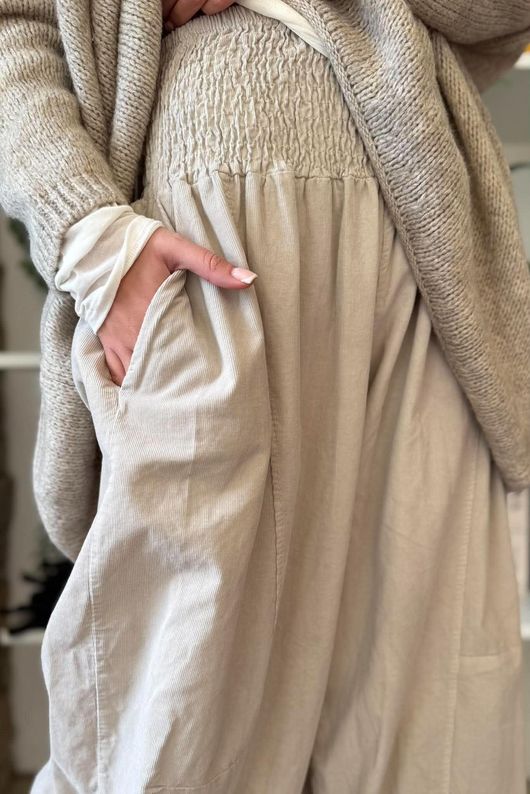 Lock Needlecord Shirring Barrel Pant Stone